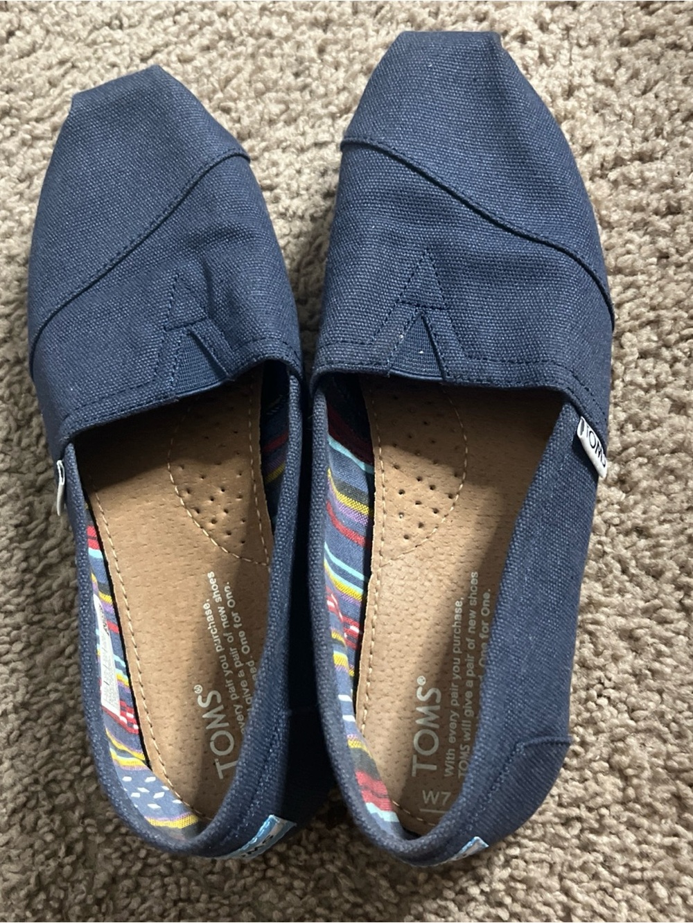 TOMS Navy Canvas Classic Slip-Ons 7.5